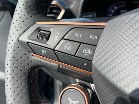 SEAT CUPRA LEON ST Cupra Leon ST-017.jpg